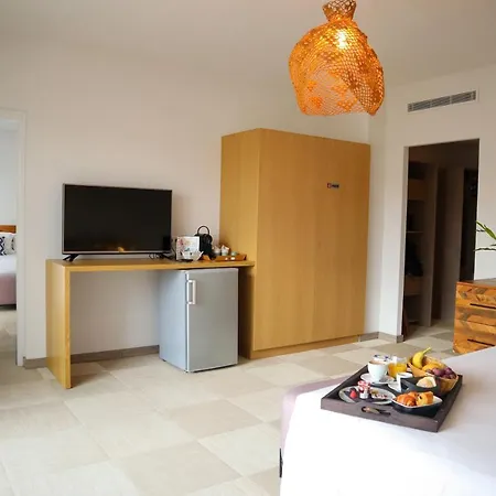 Le Balamina 4*