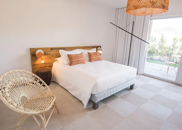 ホテル ル バラミナ 3*