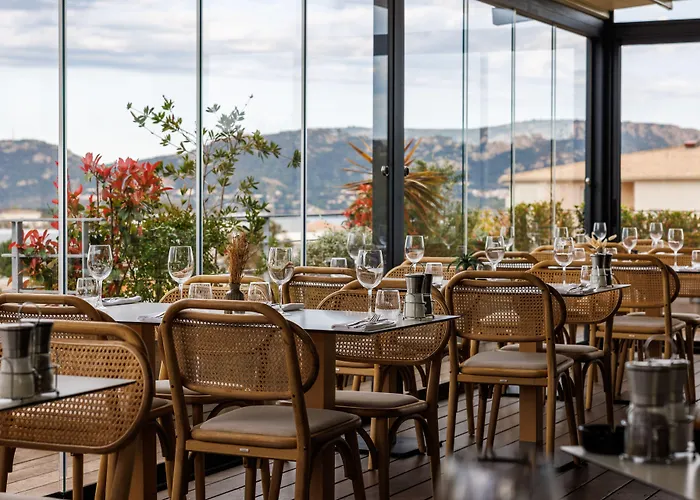 ホテル ル バラミナ ポルトヴェッキオ